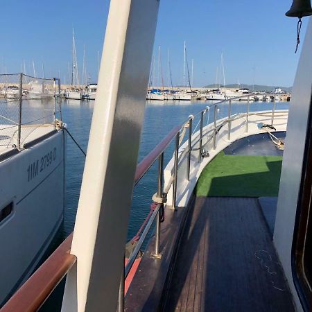 Boat & Breakfast Alicudi Acomodação com café da manhã Alghero Exterior foto